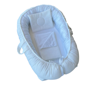 בייבינסט לבן